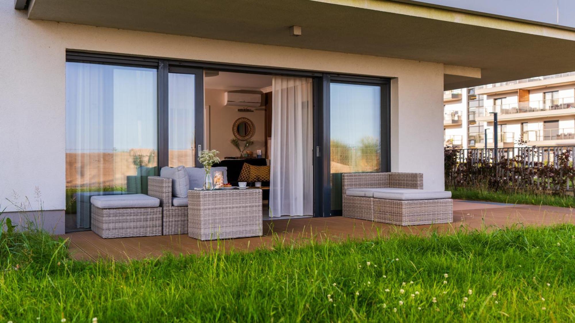Apartament Odnowa Z Bezposrednim Widokiem Na Morze W Gardenia Dziwnow - Dış mekan fotoğraf